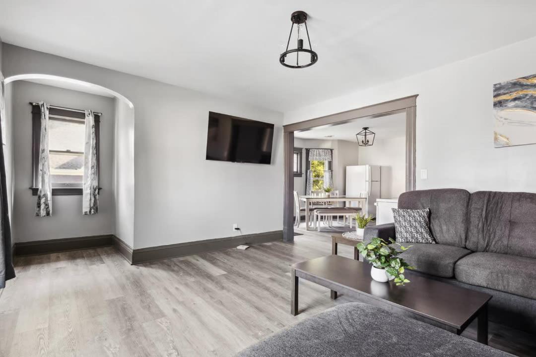 Spacious 6Br 2Ba Minutes For The Falls & Casino Niagara Falls Esterno foto
