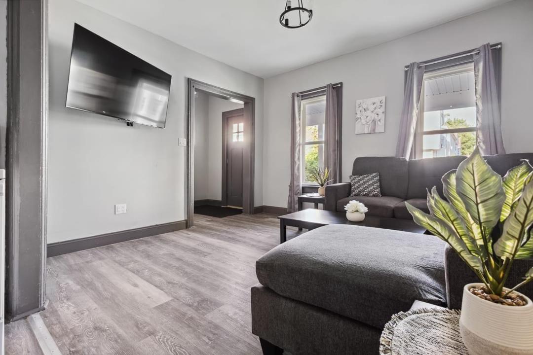 Spacious 6Br 2Ba Minutes For The Falls & Casino Niagara Falls Esterno foto