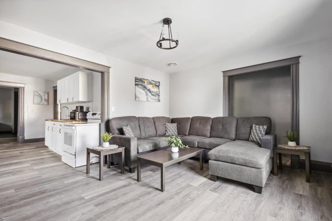 Spacious 6Br 2Ba Minutes For The Falls & Casino Niagara Falls Esterno foto