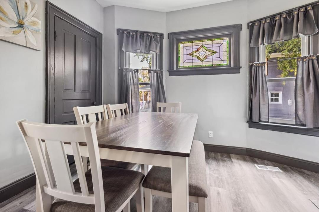 Spacious 6Br 2Ba Minutes For The Falls & Casino Niagara Falls Esterno foto