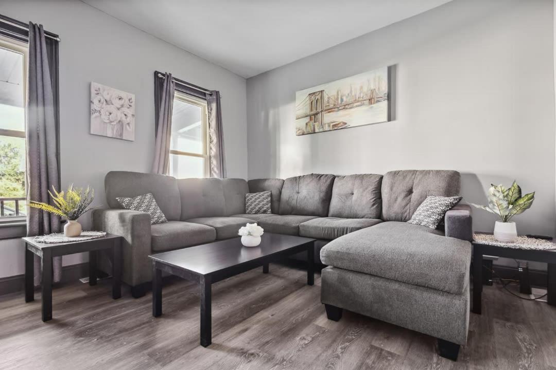Spacious 6Br 2Ba Minutes For The Falls & Casino Niagara Falls Esterno foto
